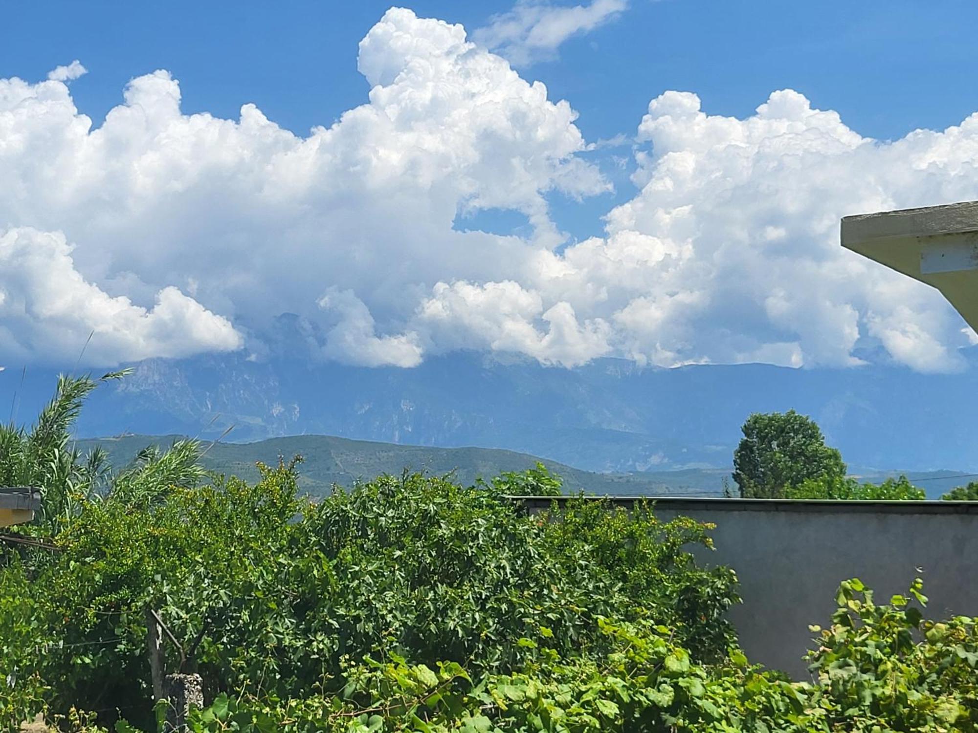 Villa Ndoni Berat Kültér fotó